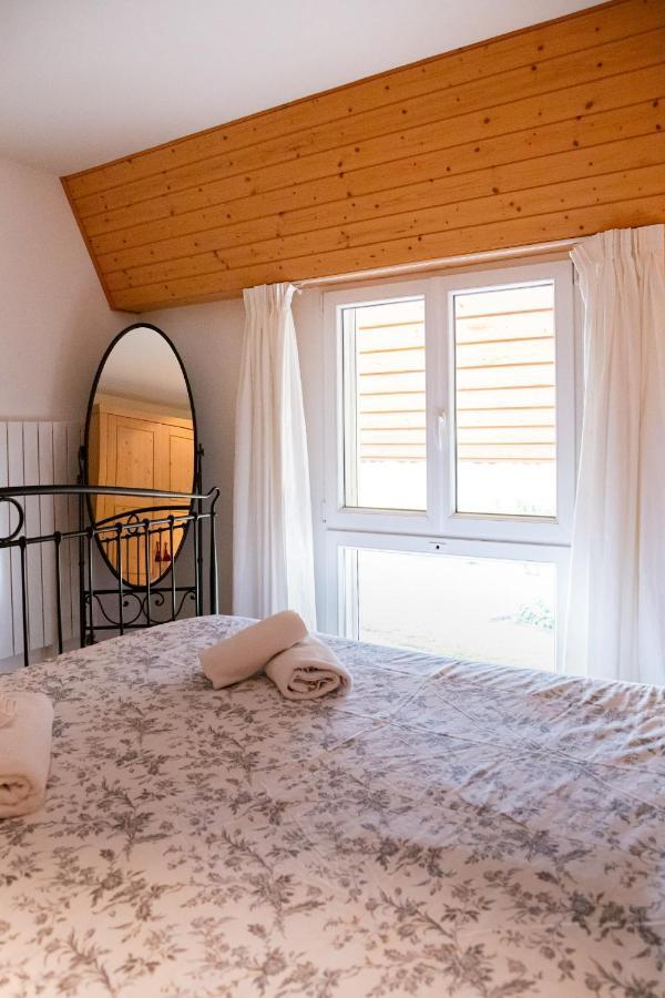 Villa La Belle Ferme à Cottens  Extérieur photo